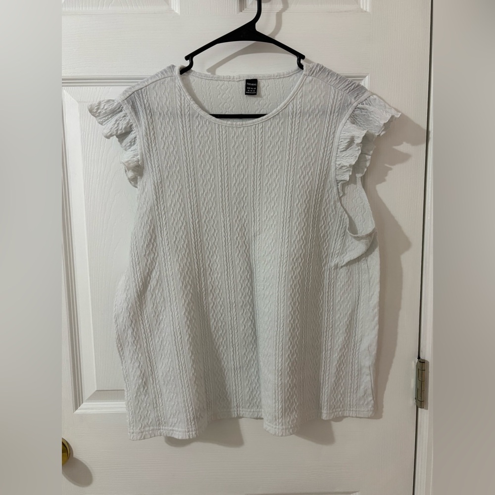 Fresral White Textured Ruffle Sleeve Blouse | XL (US 12)